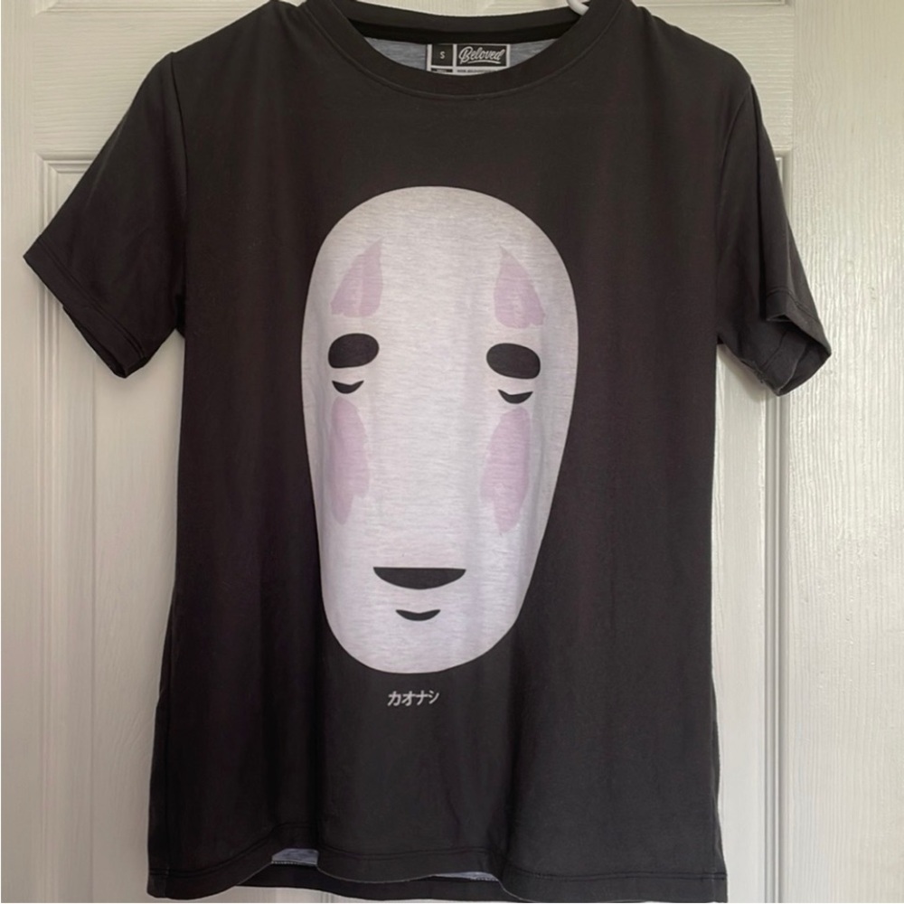 Beloved Shirts No Face Graphic Tee‎